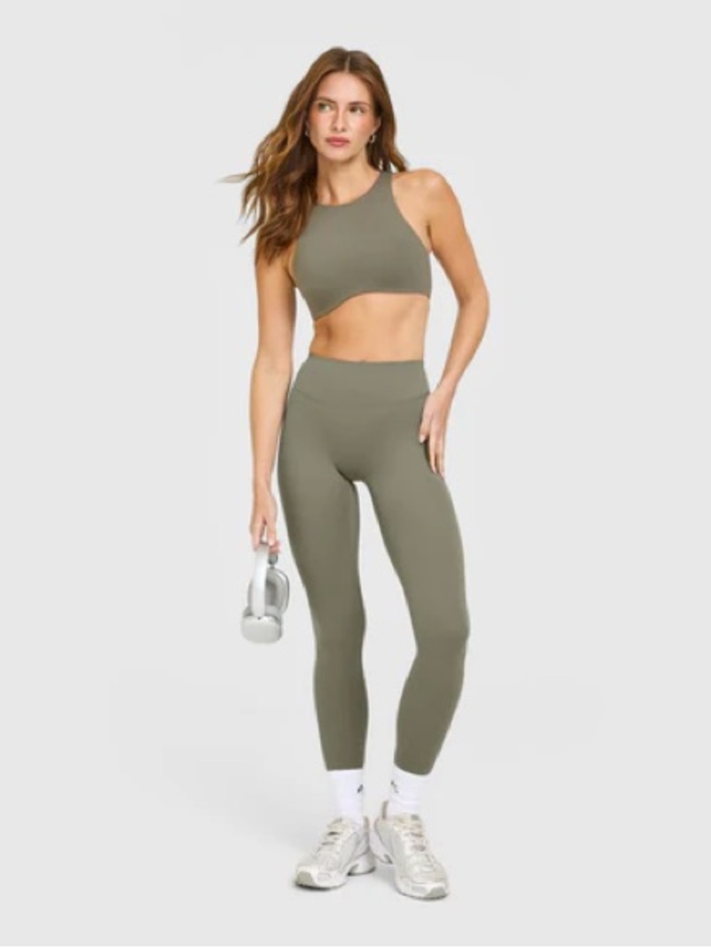 NWT Oner Active Soft Motion High Neck Sports Bra - Picture 3 of 8